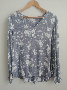 Kaffe 38 light greyish blue white floral super soft blouse top approx Medium